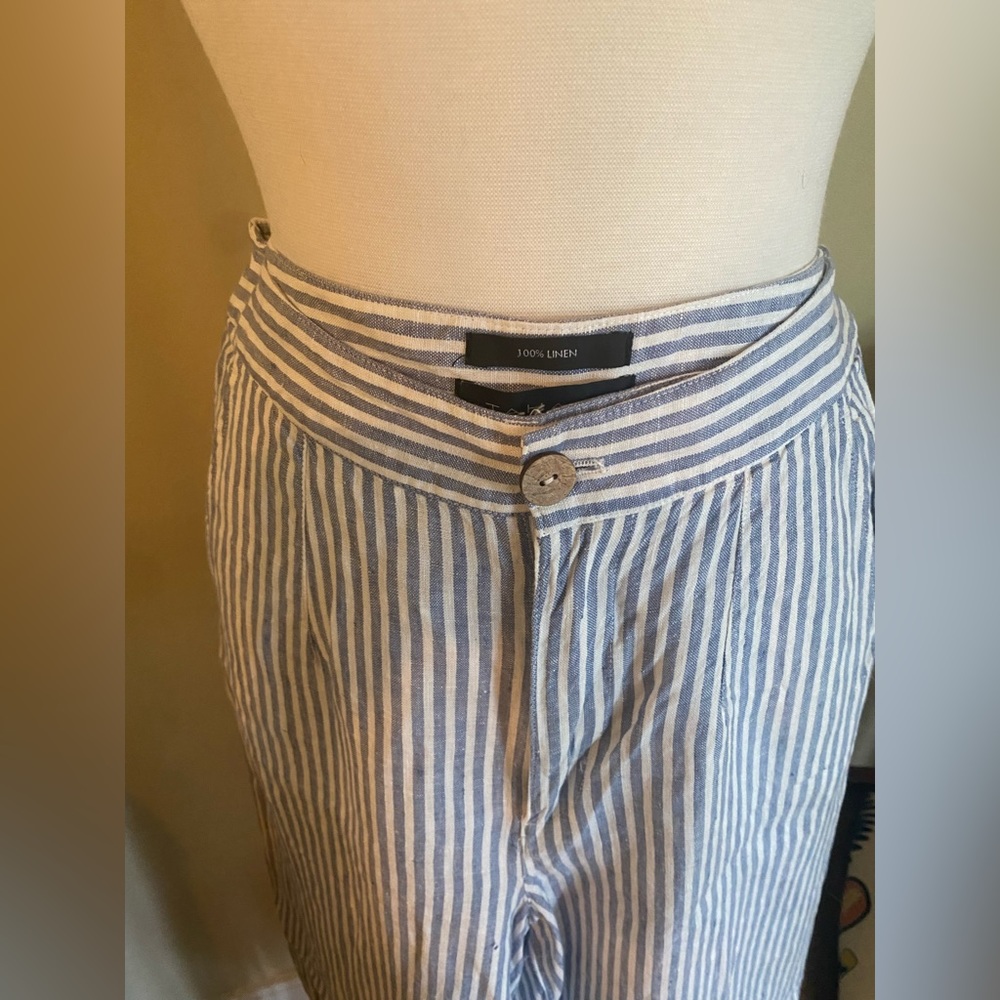 tahari | size 6 | blue & white linen | high waisted